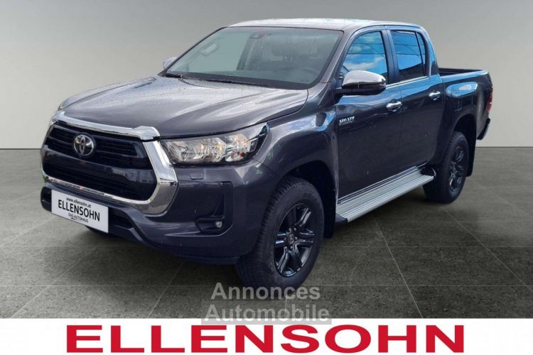 Toyota Hilux 2024 2,4 l AT Double Cab Active - <small></small> 48.590 € <small></small> - #1