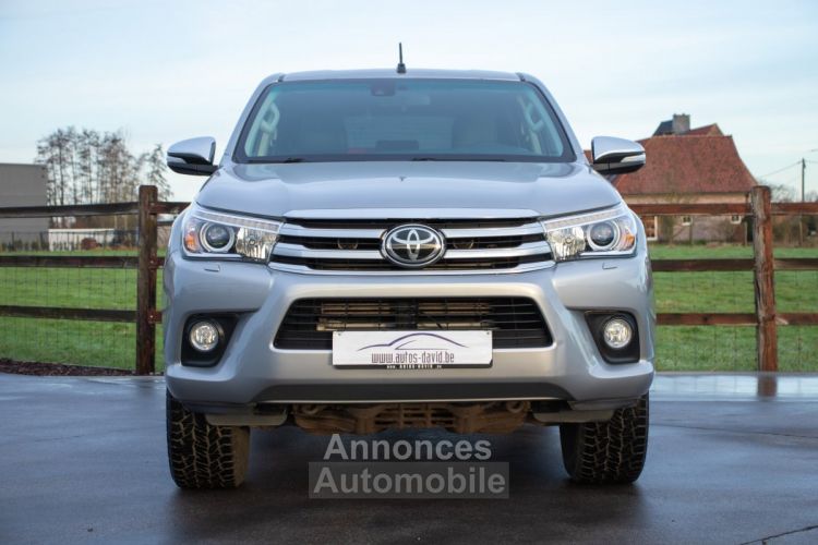 Toyota Hilux 2.4 D-4D 4WD Lounge - LICHTE VRACHT - TREKHAAK - 220V - CAMERA - CRUISECONTROL - KEYLESS GO - EURO 6 - <small></small> 28.999 € <small>TTC</small> - #7