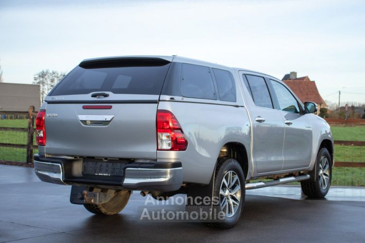 Toyota Hilux 2.4 D-4D 4WD Lounge - LICHTE VRACHT - TREKHAAK - 220V - CAMERA - CRUISECONTROL - KEYLESS GO - EURO 6 - <small></small> 28.999 € <small>TTC</small> - #10