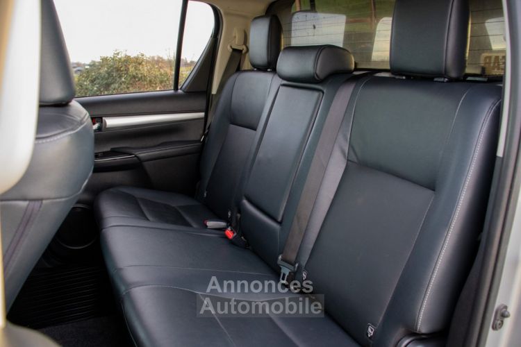 Toyota Hilux 2.4 D-4D 4WD Lounge - LICHTE VRACHT - TREKHAAK - 220V - CAMERA - CRUISECONTROL - KEYLESS GO - EURO 6 - <small></small> 28.999 € <small>TTC</small> - #18