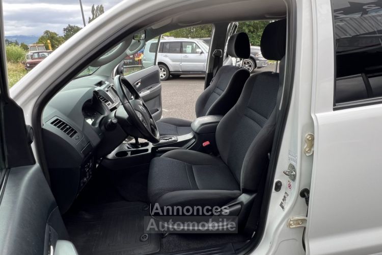 Toyota Hilux 3 L D4D 171 CV BVA Double Cabine Legende - <small></small> 28.500 € <small></small> - #17