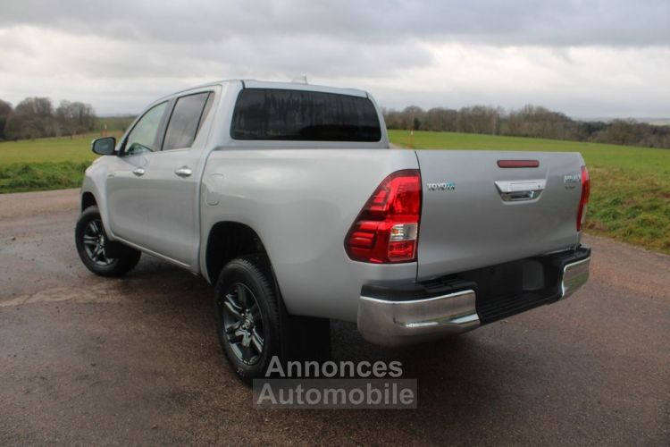 Toyota Hilux DOKA ACTIVE DBLE CAB 2L4 D-4D 150 CV GPS CAMÉRA ATTELAGE PACK HIVER BOITE AUTO - <small></small> 46.500 € <small>TTC</small> - #3