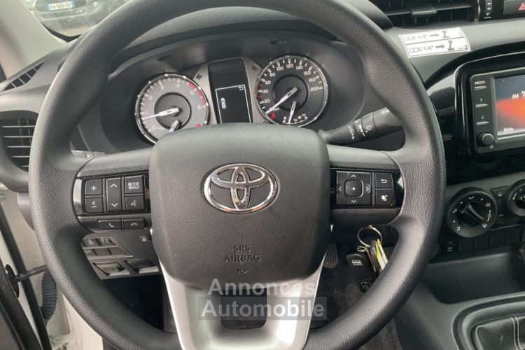 Toyota Hilux HI LUX 2.4L 150CH 4x2 + COMBINE HYDROCUREUR / 60 000 HT - <small></small> 72.000 € <small></small> - #11