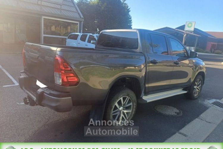 Toyota Hilux IV 4WD 2.4 D-4D DOUBLE CAB LEGENDE AUTO - <small></small> 41.900 € <small>TTC</small> - #3