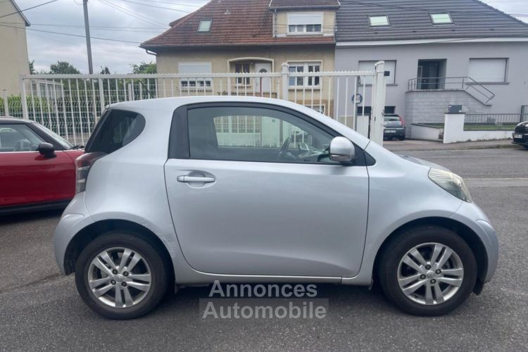 Toyota iQ 1.0 VVT-i - 68 - <small></small> 3.990 € <small>TTC</small> - #4