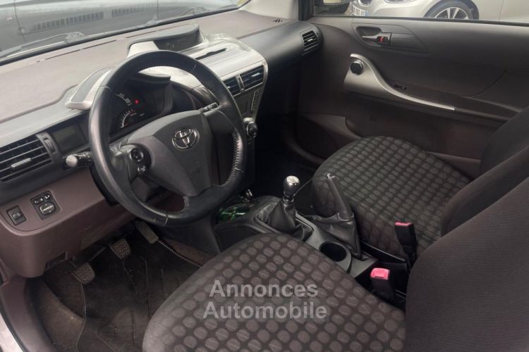 Toyota iQ 1.0 VVT-i - 68 - <small></small> 3.990 € <small>TTC</small> - #9