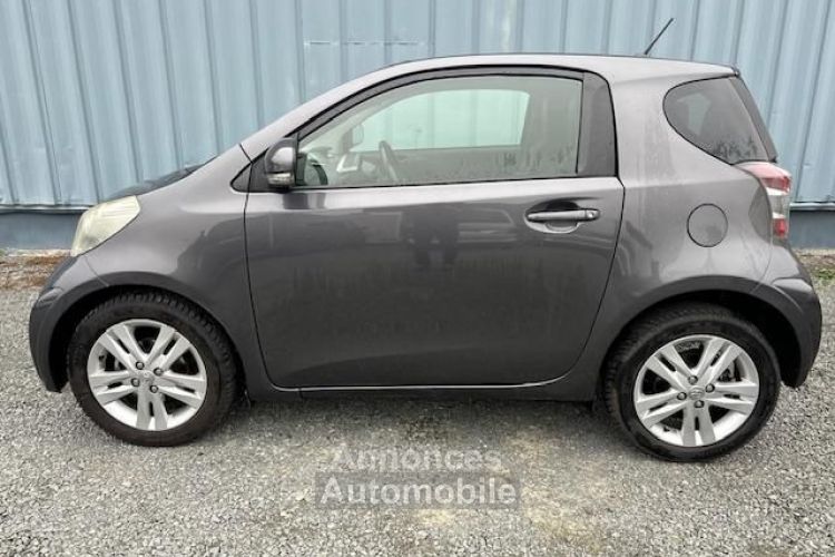 Toyota iQ 1.3 100ch bv6 - <small></small> 5.890 € <small>TTC</small> - #4