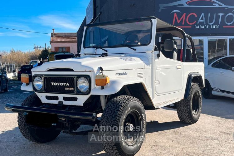 Toyota Land Cruiser ( J4 ) 3.4 D Break baché 90cv BJ 42 - <small></small> 16.990 € <small>TTC</small> - #1