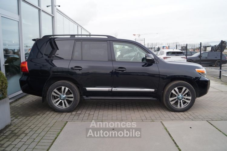 Toyota Land Cruiser 4.5D V8 LICHTE VRACHT / UTILITAIRE - <small></small> 59.850 € <small>TTC</small> - #4