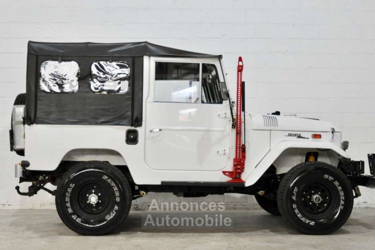 Toyota Land Cruiser FJ40 3.9 - <small></small> 49.900 € <small>TTC</small> - #4