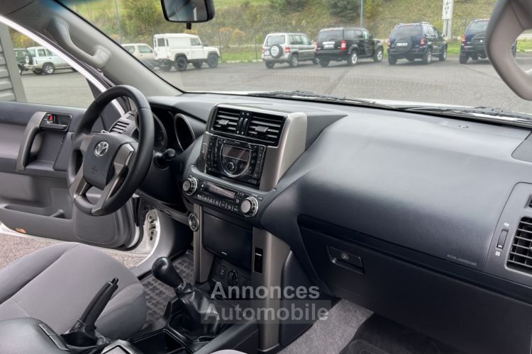 Toyota Land Cruiser KDJ 150 3 L D4D 173 CV 5 Portes Le Cap - <small></small> 35.500 € <small></small> - #15