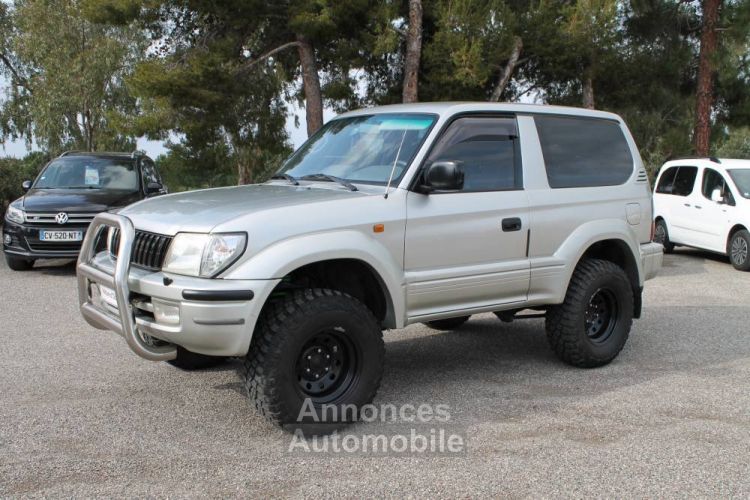 Toyota Land Cruiser KDJ 90 3.0L D4D 163CV PREPARE TOUT TERRAIN PACK SPORT/VX 2000 ETAT PARFAIT GTIE 6 MOIS - <small></small> 28.900 € <small>TTC</small> - #61