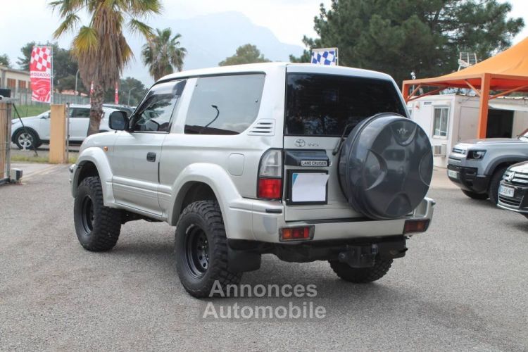 Toyota Land Cruiser KDJ 90 3.0L D4D 163CV PREPARE TOUT TERRAIN PACK SPORT/VX 2000 ETAT PARFAIT GTIE 6 MOIS - <small></small> 28.900 € <small>TTC</small> - #62