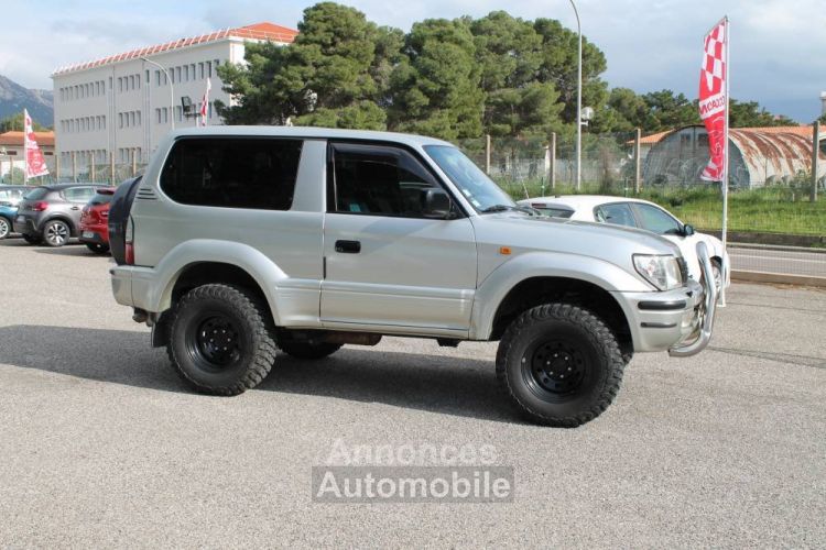 Toyota Land Cruiser KDJ 90 3.0L D4D 163CV PREPARE TOUT TERRAIN PACK SPORT/VX 2000 ETAT PARFAIT GTIE 6 MOIS - <small></small> 28.900 € <small>TTC</small> - #63