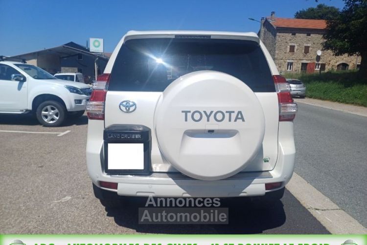 Toyota Land Cruiser SERIE 150 KDJ155 (2) 2.8 D-4D 177 LEGENDE 3P BV6 - <small></small> 40.900 € <small>TTC</small> - #4