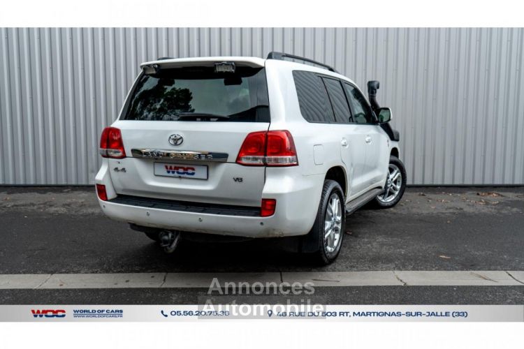 Toyota Land Cruiser VDJ 200 4.5D V8 / 7places - <small></small> 33.990 € <small>TTC</small> - #2