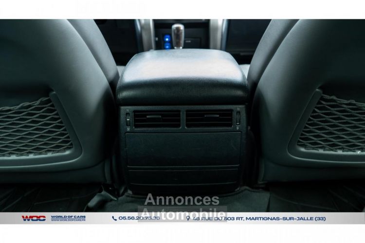 Toyota Land Cruiser VDJ 200 4.5D V8 / 7places - <small></small> 33.990 € <small>TTC</small> - #48