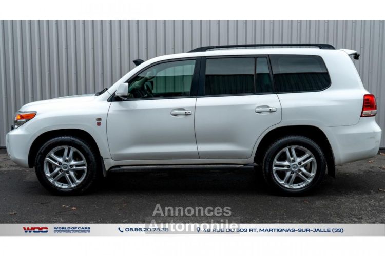 Toyota Land Cruiser VDJ 200 4.5D V8 / 7places - <small></small> 33.990 € <small>TTC</small> - #93