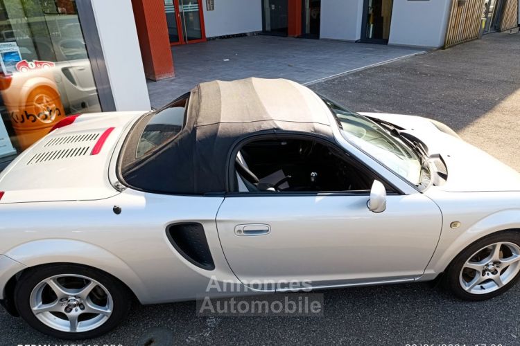 Toyota MR2 MR 2 1.8L VVT-i Roadster 143cv - <small></small> 10.490 € <small>TTC</small> - #28