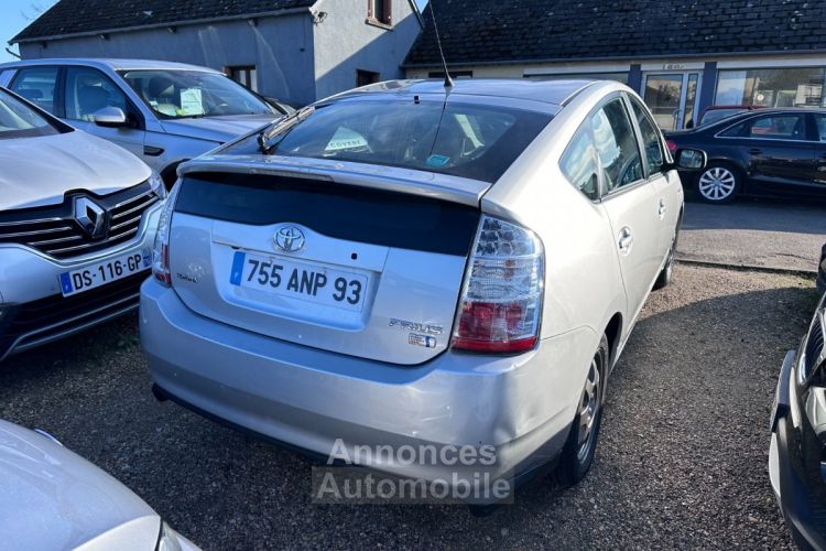 Toyota Prius 110h 10ème Anniversaire 50000 KM PREMIER MAIN - <small></small> 11.490 € <small>TTC</small> - #4