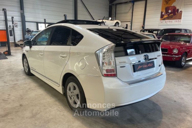 Toyota Prius III Ph 1 1.8 136 ch LOUNGE 15 - <small></small> 14.900 € <small>TTC</small> - #2