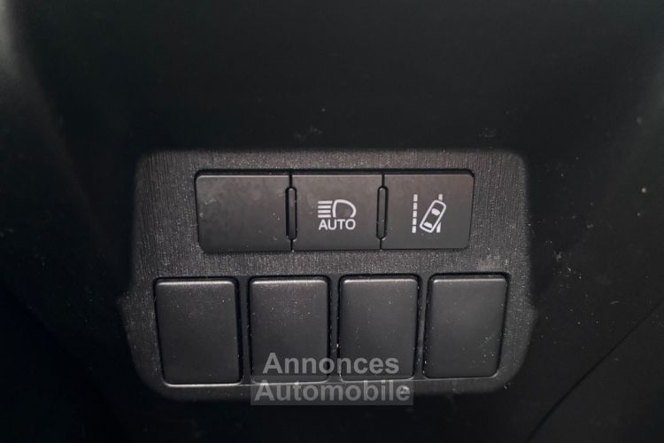 Toyota Prius PRIUS+ 1.8 vvt-i 136ch Lounge 7 places - TVA Récupérable - <small></small> 21.990 € <small>TTC</small> - #26