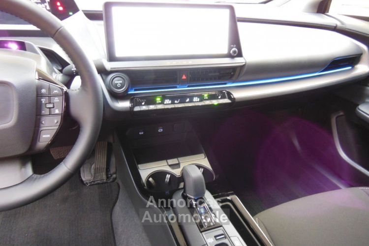 Toyota Prius RECHARGEABLE 2.0 HYBRIDE RECHARGEABLE 223CH DESIGN - <small></small> 37.890 € <small>TTC</small> - #8