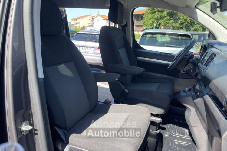 Toyota ProAce (2) 2.0 D MEDIUM 180 D-4D AUTO BUSINESS 2 portes latéral 5 places - <small></small> 38.890 € <small>TTC</small> - #12