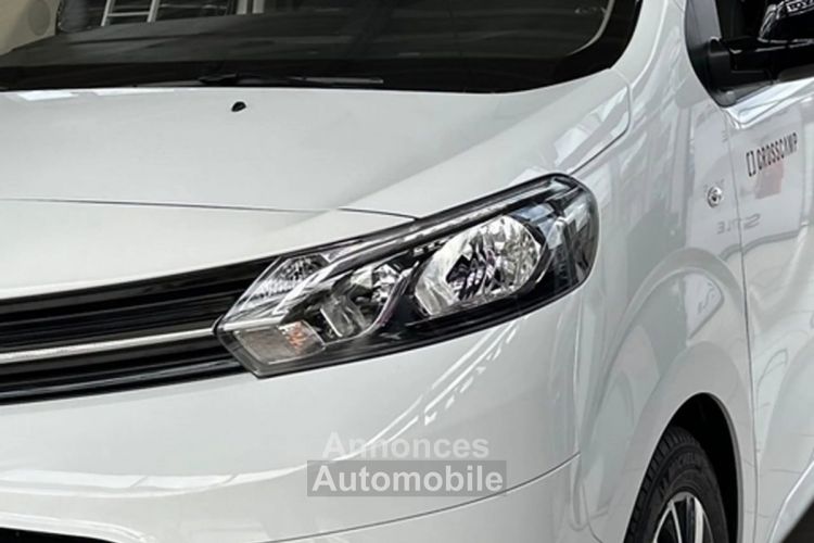 Toyota ProAce 2023 Crosscamp Flex 177 PS AT, Comfort, Safety Sense - <small></small> 69.990 € <small></small> - #4