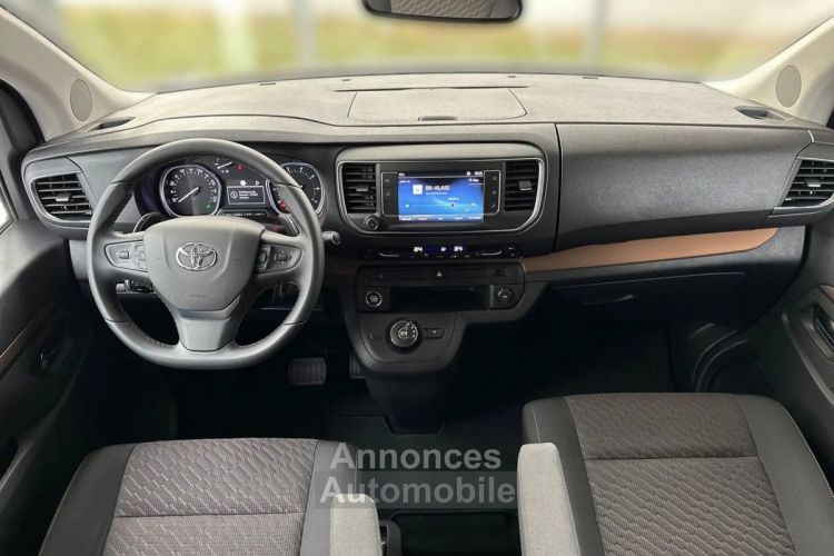 Toyota ProAce 2023 Crosscamp Flex 177 PS AT, Comfort, Safety Sense - <small></small> 69.990 € <small></small> - #8