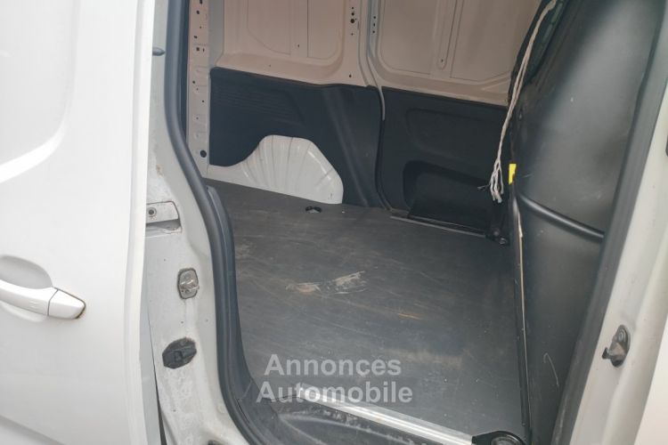 Toyota ProAce CITY 100 1.5 D-4D Business TVA RECUPERABLE - <small></small> 15.490 € <small>TTC</small> - #12