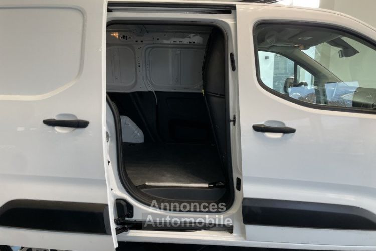 Toyota ProAce CITY/ PARTIR DE 148,43/MOIS / MEDIUM 100 D-4D BUSINESS - <small></small> 13.970 € <small>TTC</small> - #9