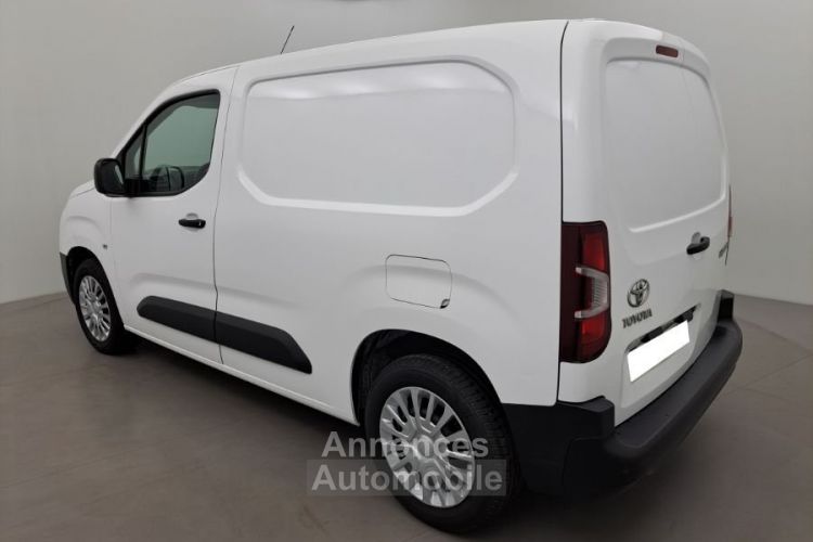 Toyota ProAce CITY FOURGON MEDUIM 1.5 D-4D 100 BUSINESS 3PL - <small></small> 17.988 € <small>TTC</small> - #2