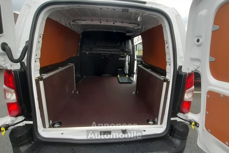 Toyota ProAce CITY LONG 130 D-4D  BVA MC 24 START CONFORT - <small></small> 25.500 € <small>TTC</small> - #6