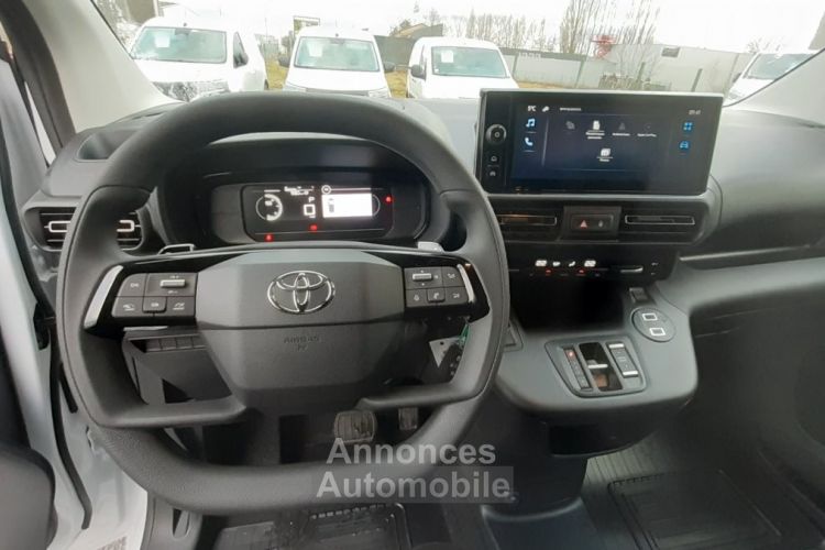 Toyota ProAce CITY LONG 130 D-4D  BVA MC 24 START CONFORT - <small></small> 25.500 € <small>TTC</small> - #13