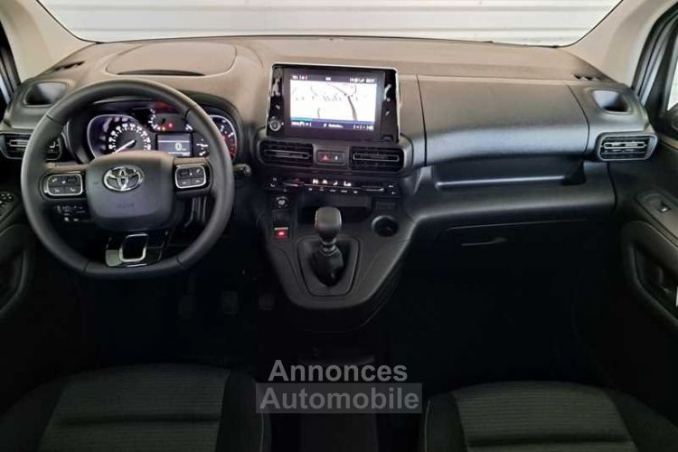 Toyota ProAce City Verso 1.5L D-4D 100ch BVM6 Executive - <small></small> 28.980 € <small>TTC</small> - #4