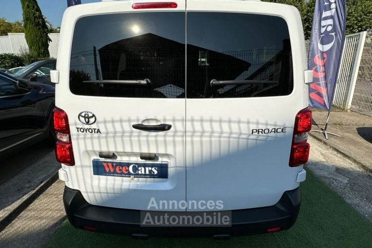 Toyota ProAce COMBI 2.0 D4D 140 LONG DYNAMIC 9 PLACES - <small></small> 35.490 € <small>TTC</small> - #5