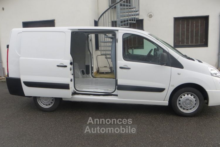 Toyota ProAce d-4 , 2.0 128cv confort 3 places, long L2H1 ,1ere main ,2 portes latérale - <small></small> 11.666 € <small></small> - #4