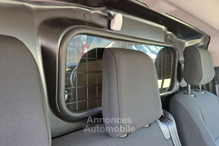 Toyota ProAce FOURGON MEDIUM 1.5L 120 D-4D BUSINESS - <small></small> 29.988 € <small>TTC</small> - #13