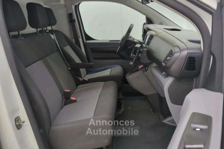 Toyota ProAce FOURGON MEDIUM 2.0L 140 D-4D - <small></small> 20.988 € <small>TTC</small> - #4