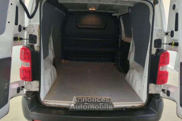 Toyota ProAce FOURGON MEDIUM 2.0L 140 D-4D - <small></small> 20.388 € <small>TTC</small> - #6