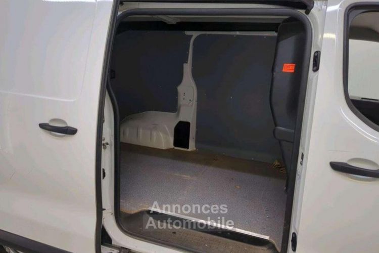 Toyota ProAce FOURGON MEDIUM 2.0L 140 D-4D - <small></small> 20.388 € <small>TTC</small> - #7