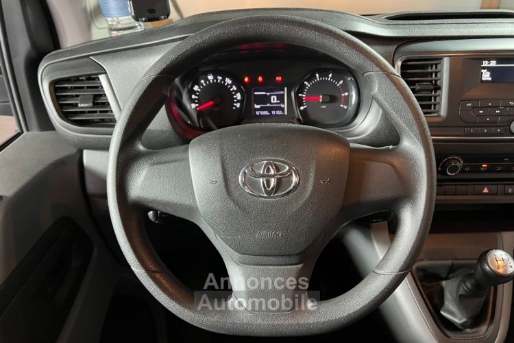 Toyota ProAce FOURGON MEDIUM 95 D-4D BVM5 DYNAMIC - <small></small> 17.990 € <small>TTC</small> - #19