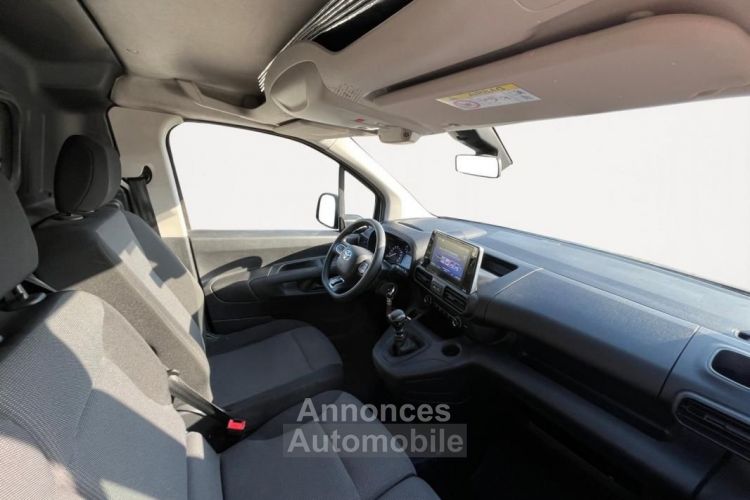 Toyota ProAce CITY FOURGON LONG 130 D-4D BUSINESS RC22 APPLE CARPLAY - <small></small> 19.990 € <small>TTC</small> - #10