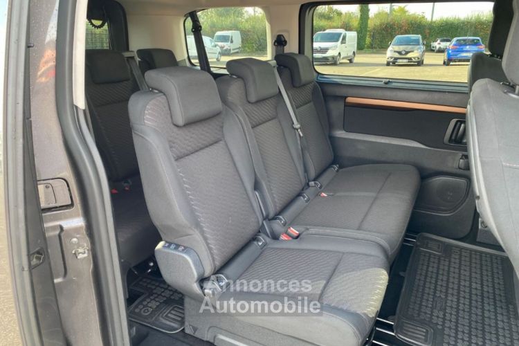 Toyota ProAce VERSO 2.0 D MEDIUM 180 D-4D DYNAMIC 8PL - <small></small> 36.990 € <small>TTC</small> - #25