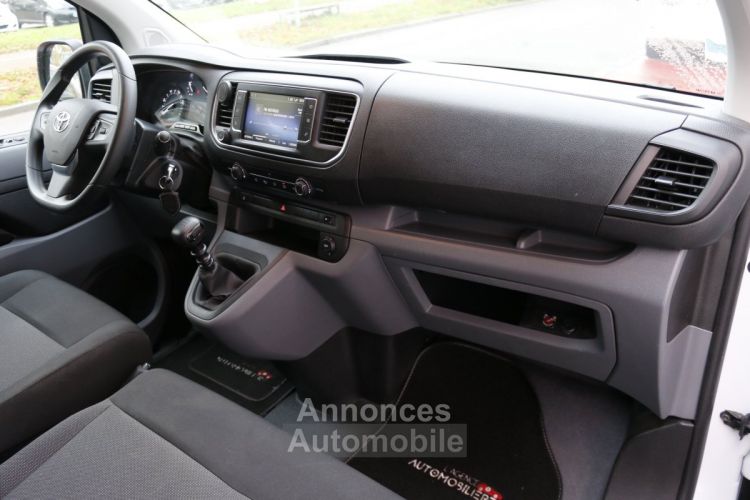 Toyota ProAce Verso Long 1.5 D-4D Dynamic 9 Places BVM (CarPlay, Garantie 2027, GPS) - <small></small> 31.990 € <small>TTC</small> - #10