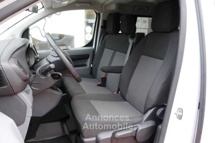 Toyota ProAce Verso Long 1.5 D-4D Dynamic 9 Places BVM (CarPlay, Garantie 2027, GPS) - <small></small> 31.990 € <small>TTC</small> - #16