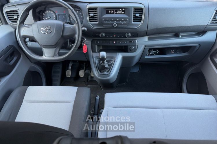 Toyota ProAce VERSO MY20 Long 1.5L 120 D-4D BVM6 Dynamic - <small></small> 24.980 € <small>TTC</small> - #2