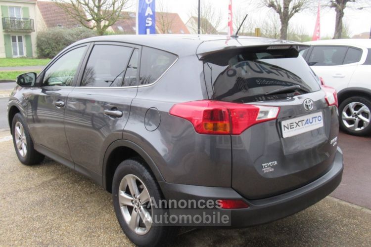 Toyota Rav4 124 D-4D LIFE EDITION AWD - <small></small> 11.900 € <small>TTC</small> - #3