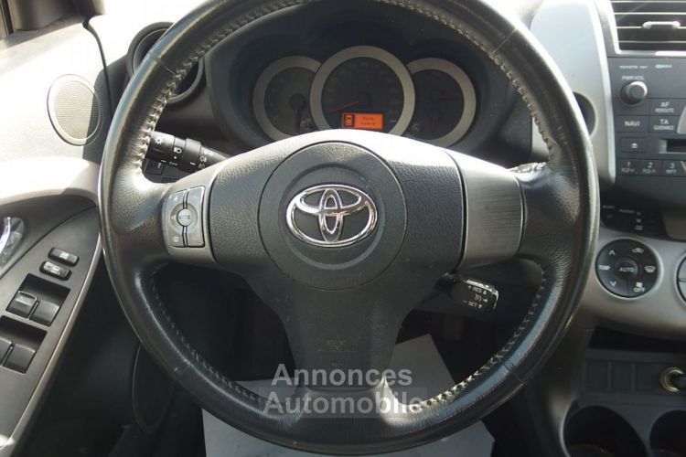 Toyota Rav4 136 D-4D - <small></small> 5.490 € <small>TTC</small> - #16